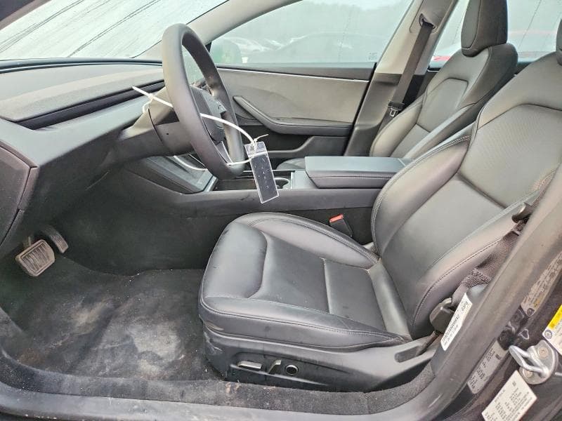 2025 TESLA MODEL 3 7