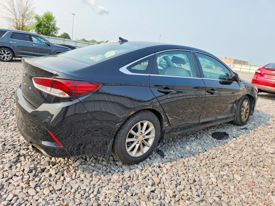 2018 HYUNDAI SONATA SE 3
