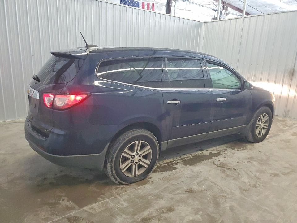 2017 CHEVROLET TRAVERSE LT 3