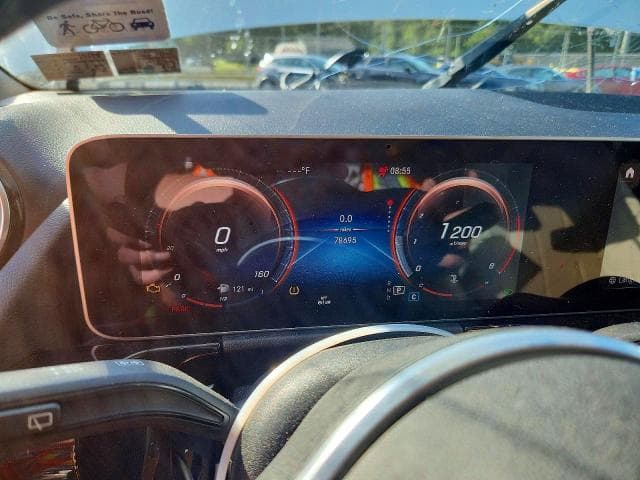 2021 MERCEDES-BENZ GLA 250 4MATIC 9