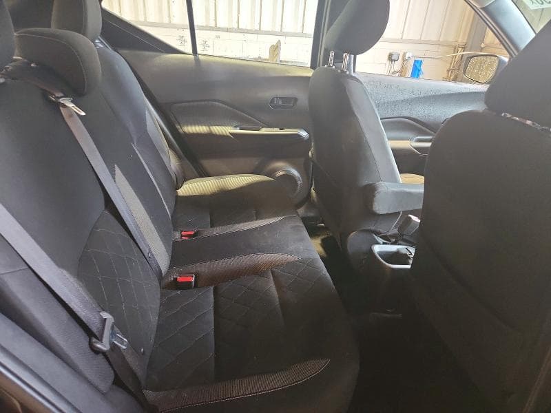 2019 NISSAN KICKS S 10