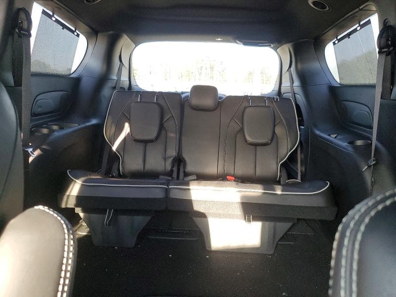 2024 CHRYSLER PACIFICA LIMITED 10
