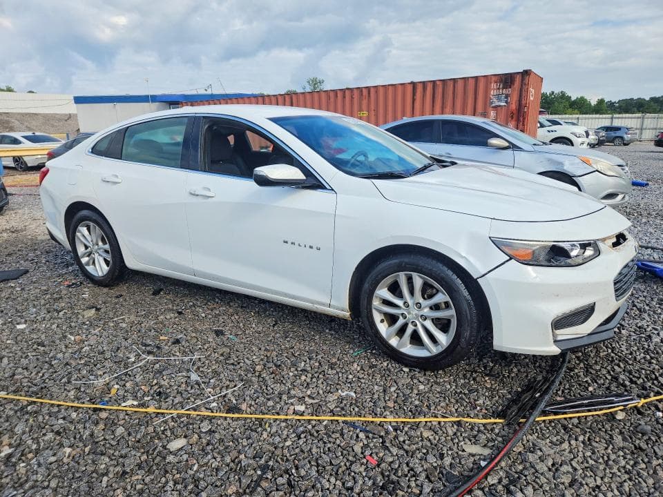 2017 CHEVROLET MALIBU LT 4