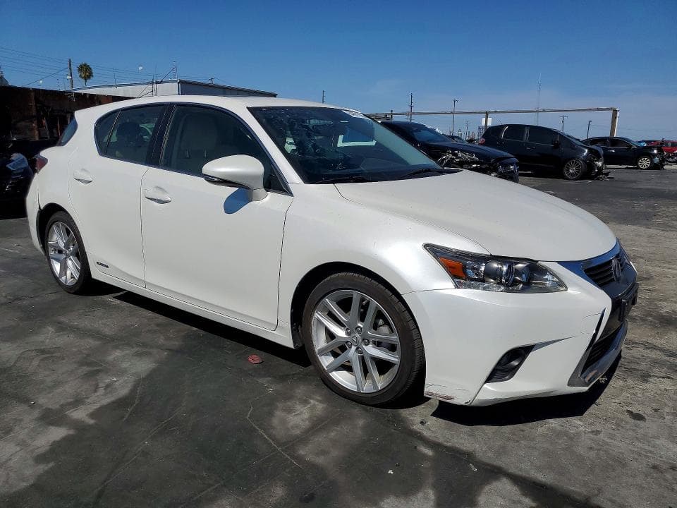 2017 LEXUS CT 200 4