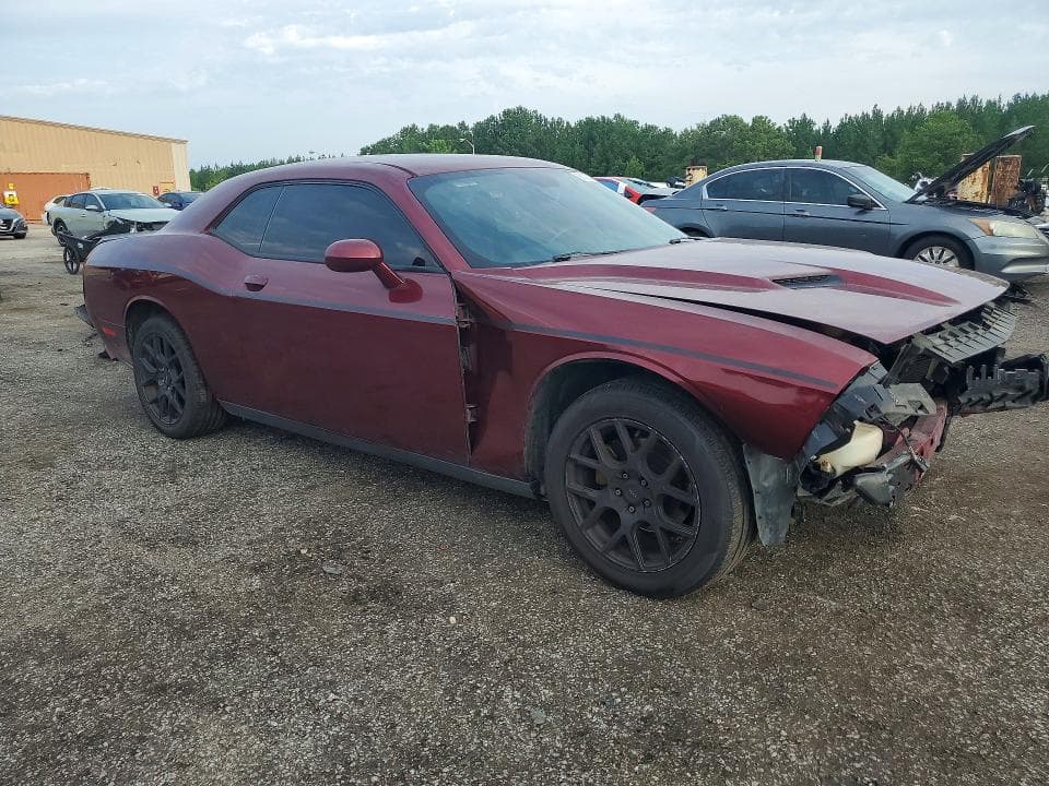 2017 DODGE CHALLENGER SXT 4