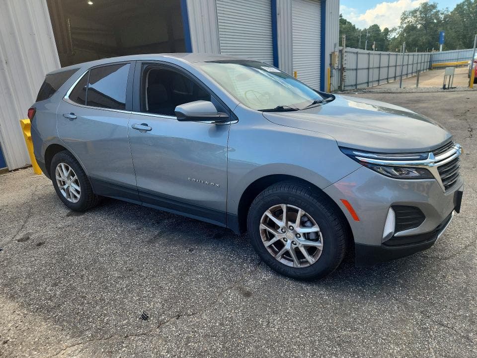 2023 CHEVROLET EQUINOX LT 4