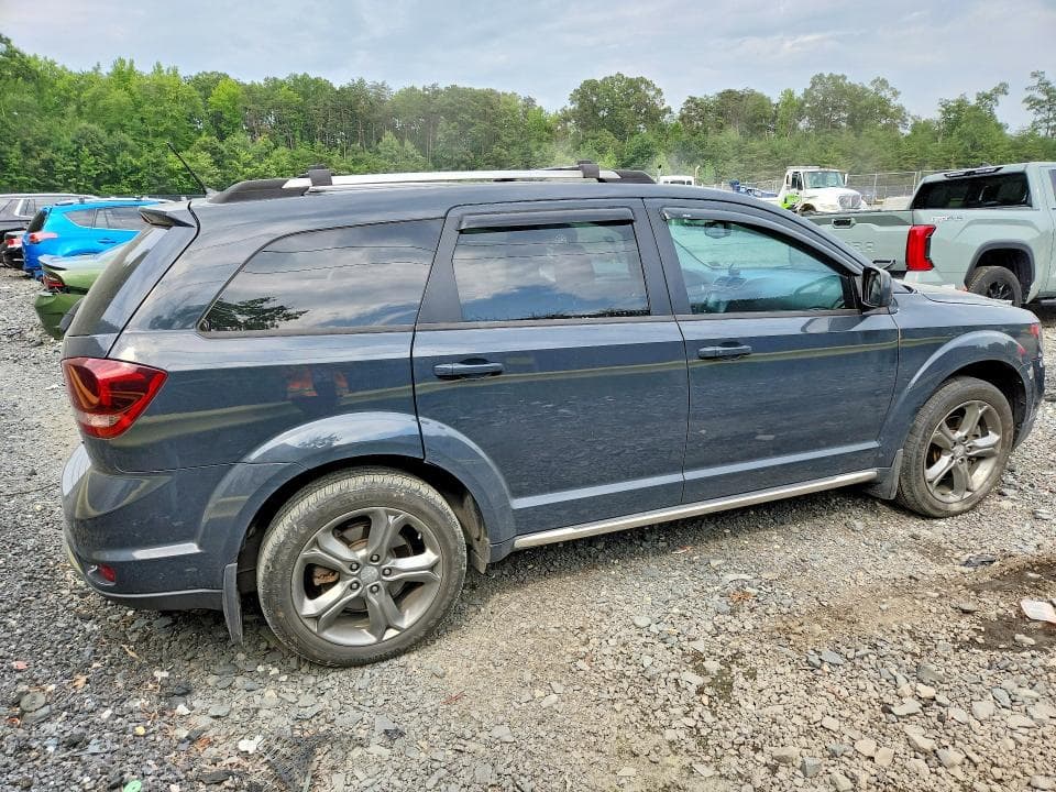 2017 DODGE JOURNEY CROSSROAD 3
