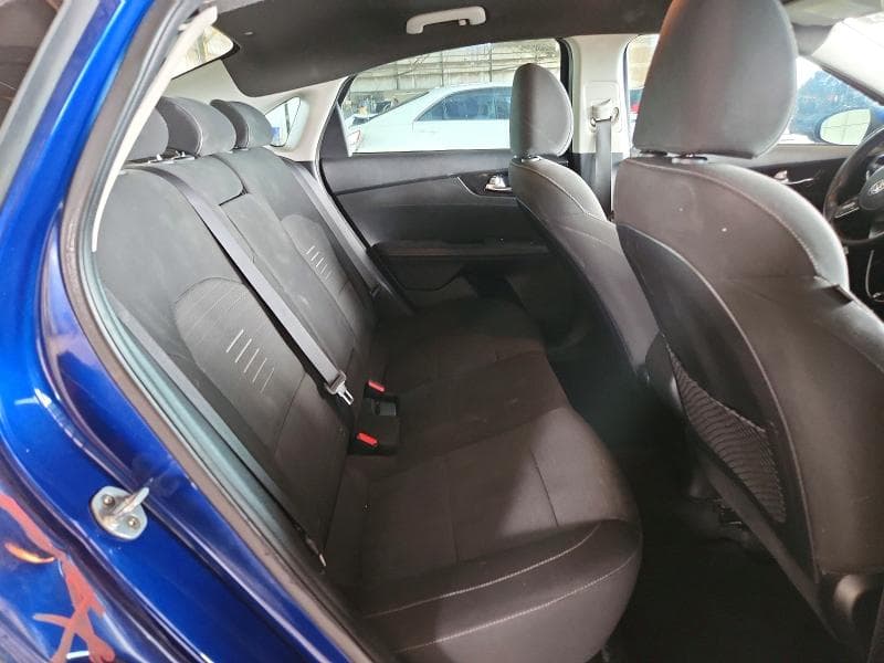 2019 KIA FORTE S 10
