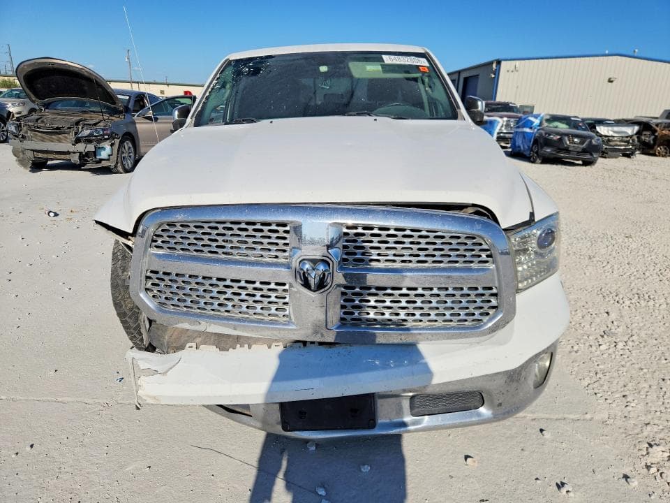 2018 RAM 1500 LARAMIE 5