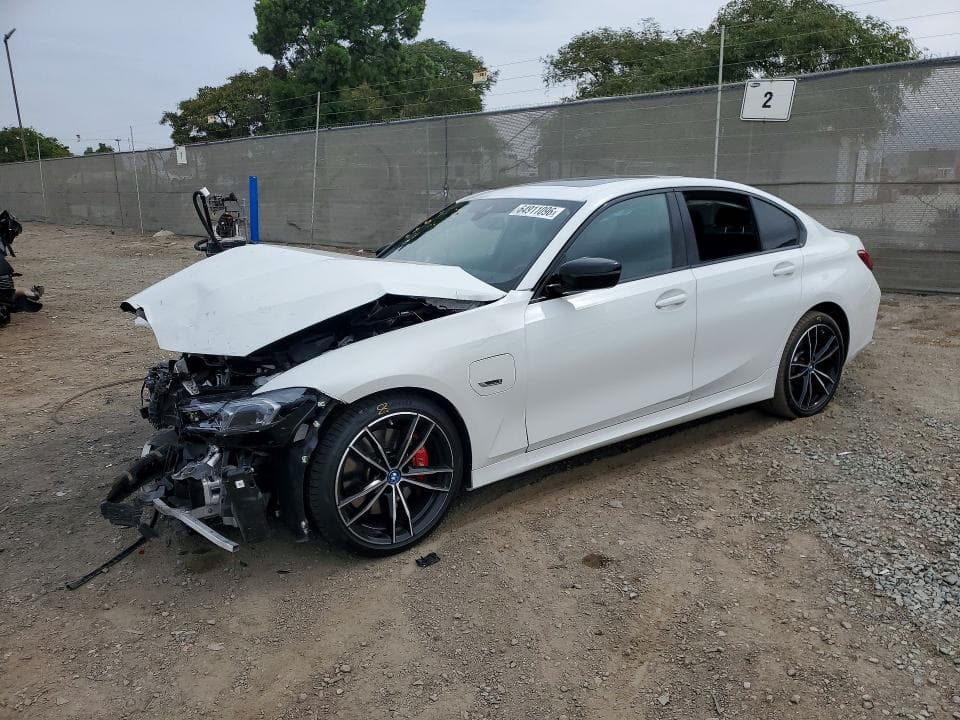 2023 BMW 330E - 1