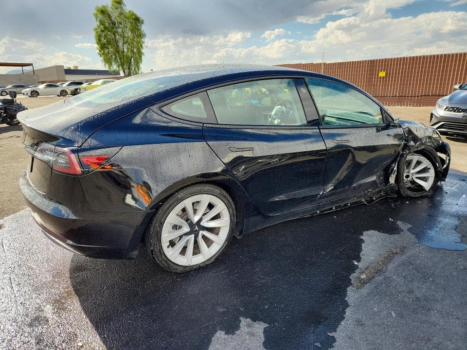2023 TESLA MODEL 3 3