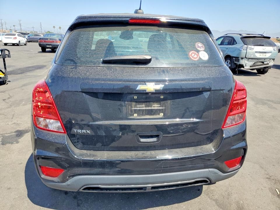 2020 CHEVROLET TRAX LS 6