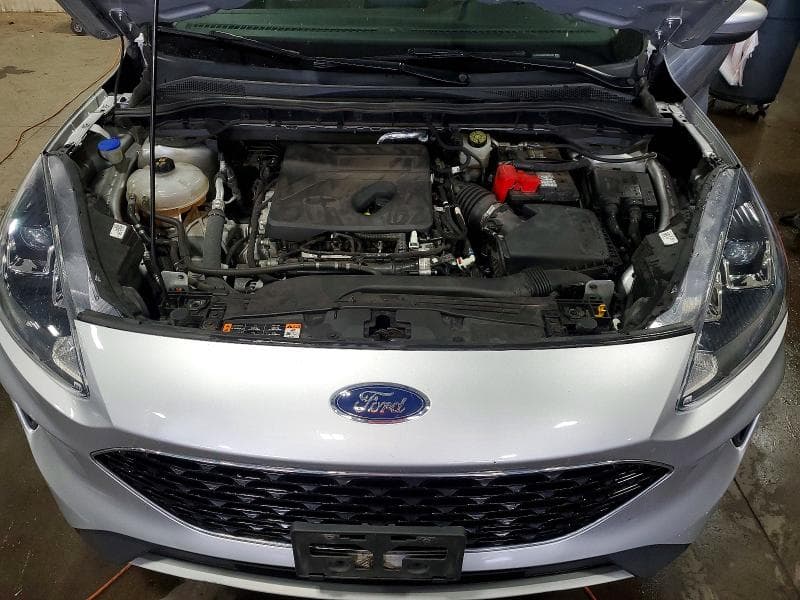 2020 FORD ESCAPE SE 11