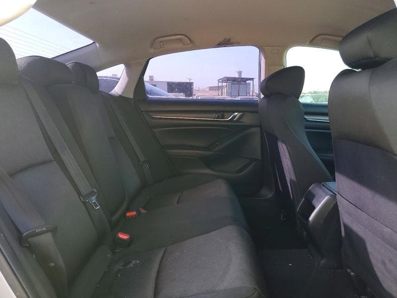 2018 HONDA ACCORD LX 10