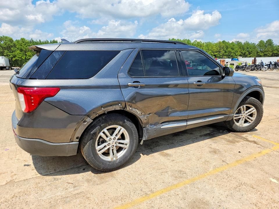 2020 FORD EXPLORER XLT 3
