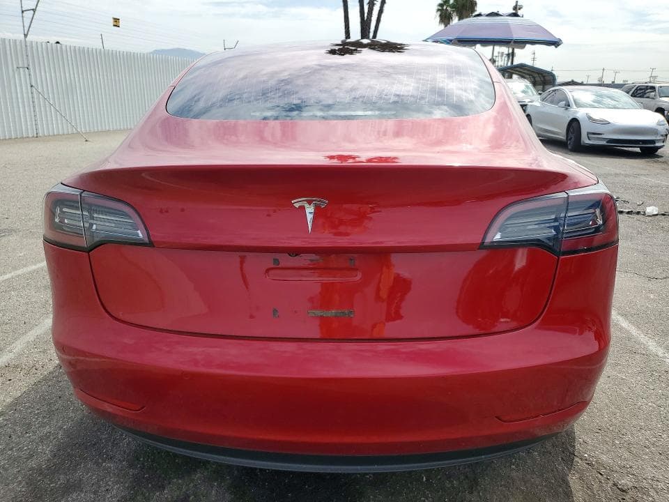 2018 TESLA MODEL 3 6