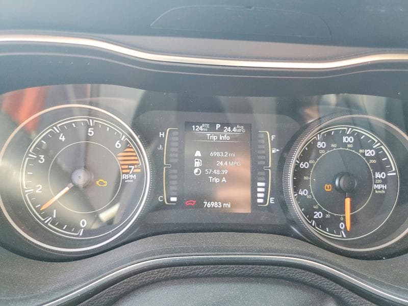 2019 JEEP CHEROKEE LATITUDE 9