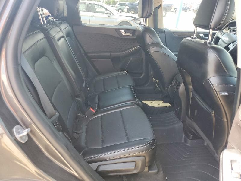 2020 FORD ESCAPE TITANIUM 11