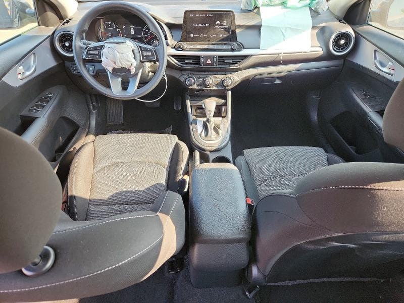 2024 KIA FORTE LX 8