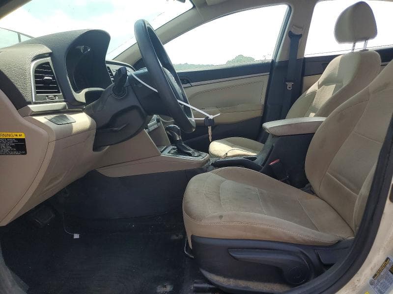 2017 HYUNDAI ELANTRA SE 7