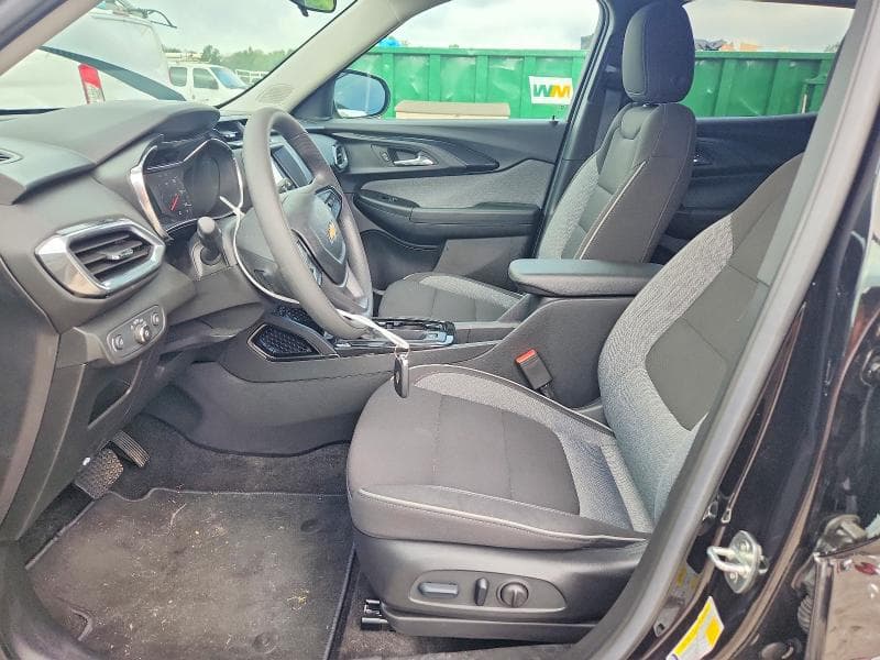 2023 CHEVROLET TRAILBLAZER LT 7