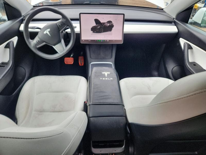 2022 TESLA MODEL Y 8