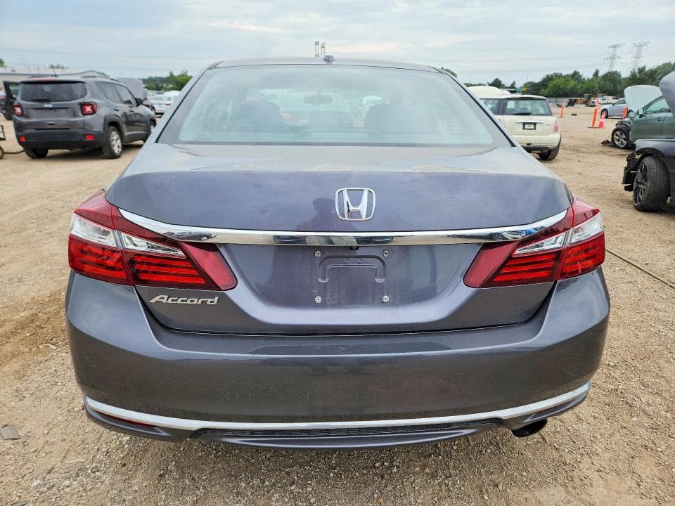 2017 HONDA ACCORD EX 6