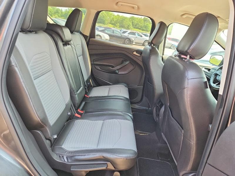 2018 FORD ESCAPE SE 11