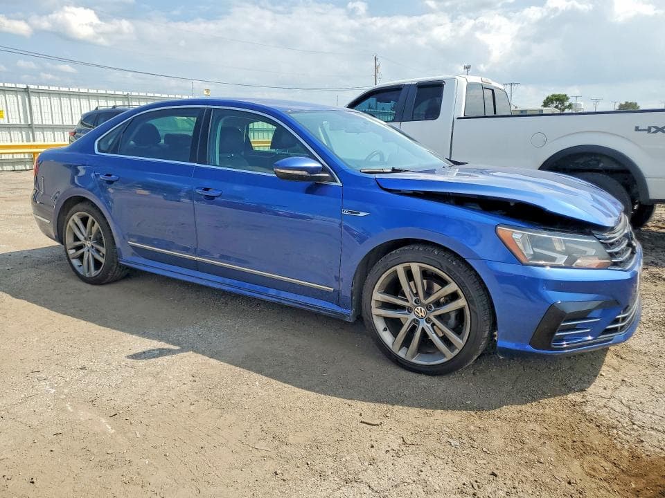 2017 VOLKSWAGEN PASSAT R-LINE 4
