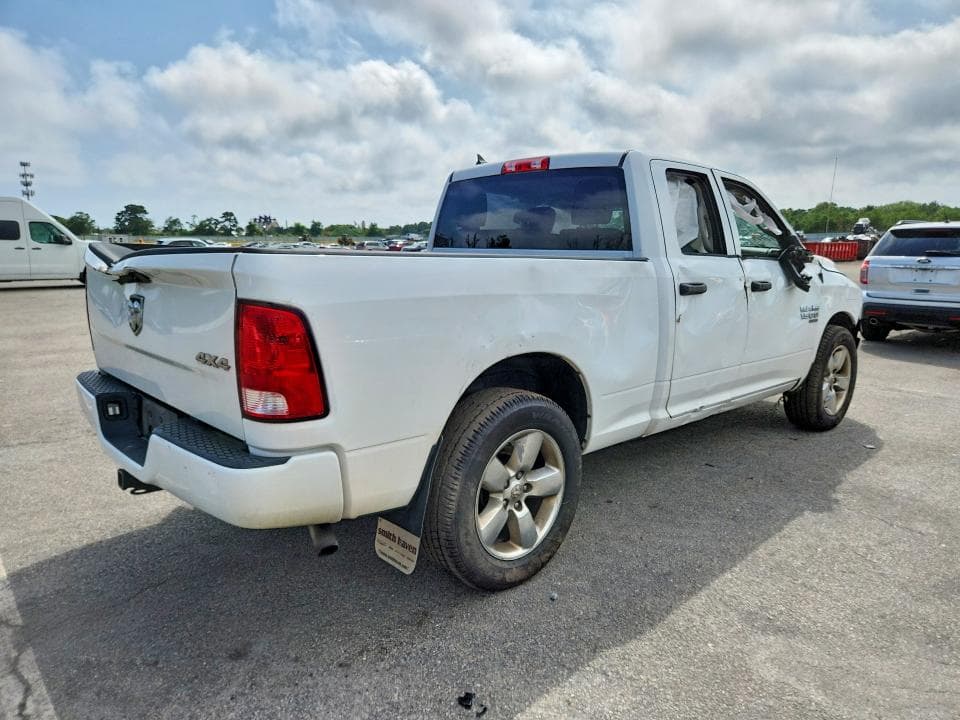 2019 RAM 1500 CLASSIC TRADESMAN 3
