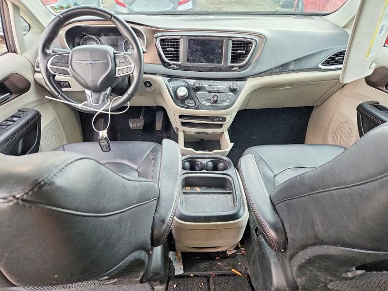 2018 CHRYSLER PACIFICA TOURING L 8