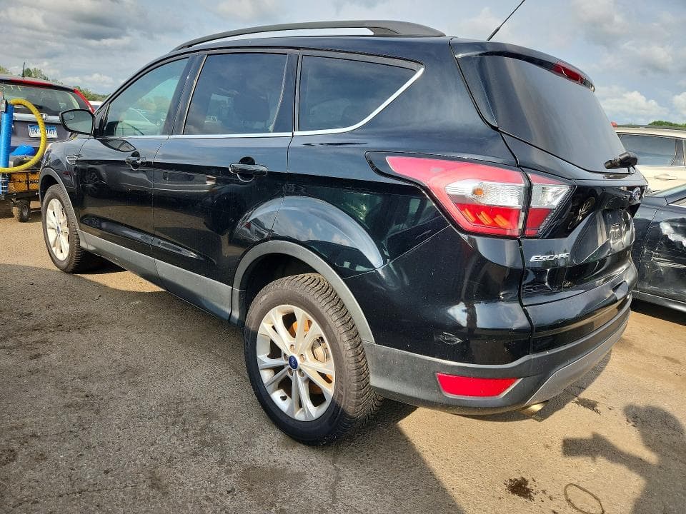 2018 FORD ESCAPE SE 2