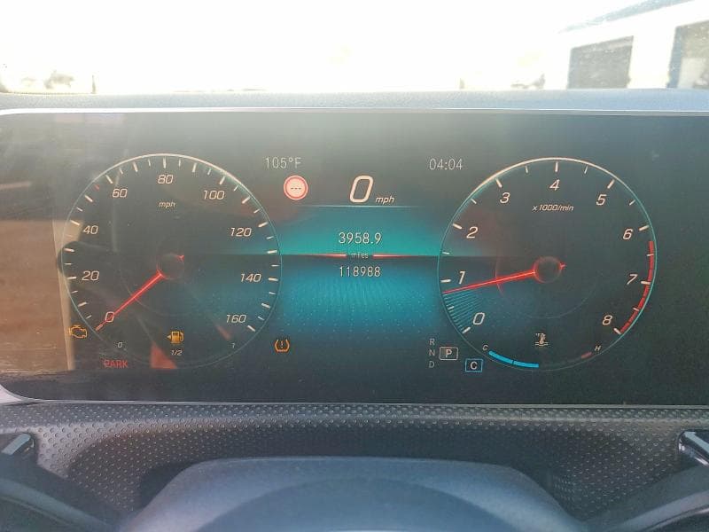 2019 MERCEDES-BENZ A 220 9