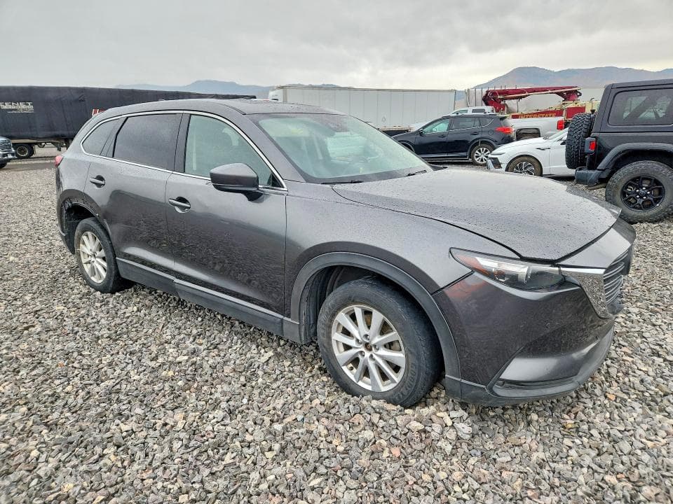 2018 MAZDA CX-9 TOURING 4