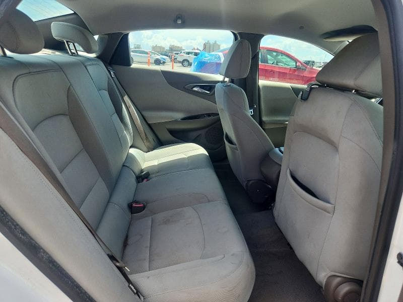 2019 CHEVROLET MALIBU LS 10