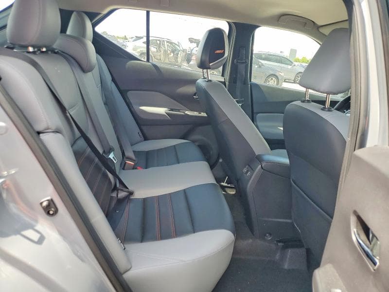 2024 NISSAN KICKS SR 11