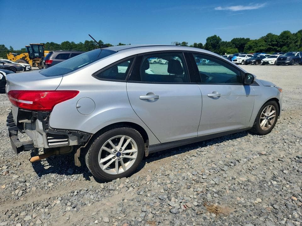2018 FORD FOCUS SE 3