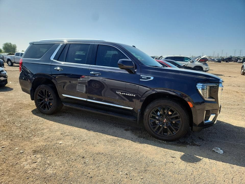 2023 GMC YUKON SLT 4