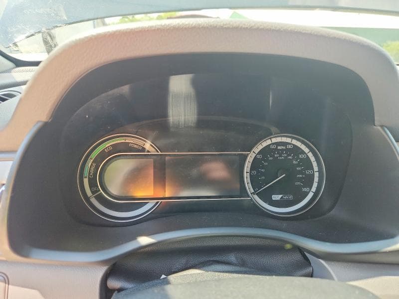 2017 KIA NIRO LX 9