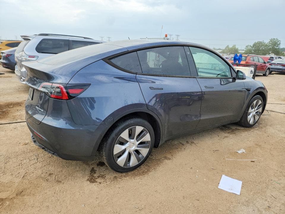 2023 TESLA MODEL Y 3