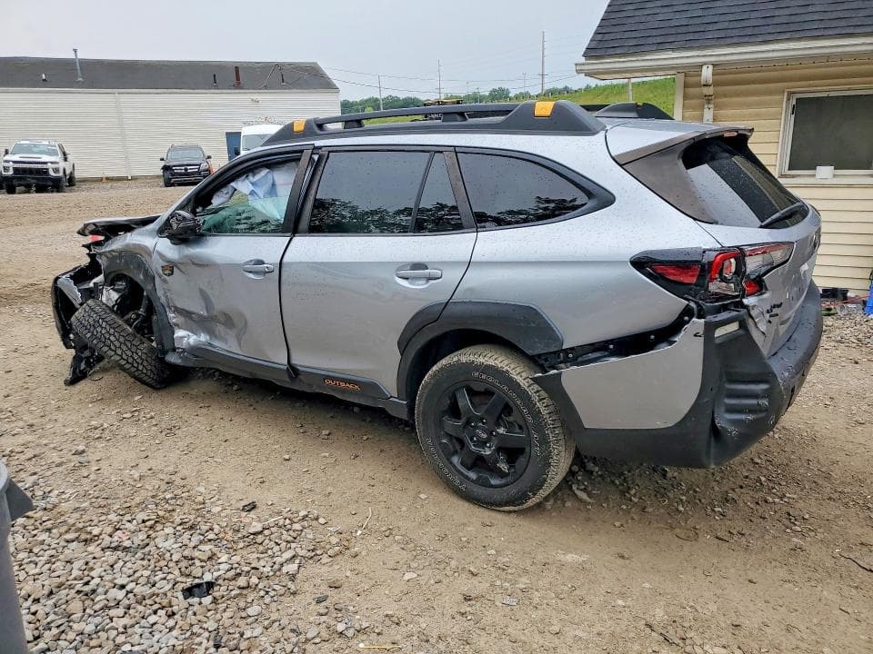 2022 SUBARU OUTBACK WILDERNESS 2