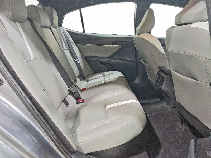 2026 TOYOTA CAMRY SE 10