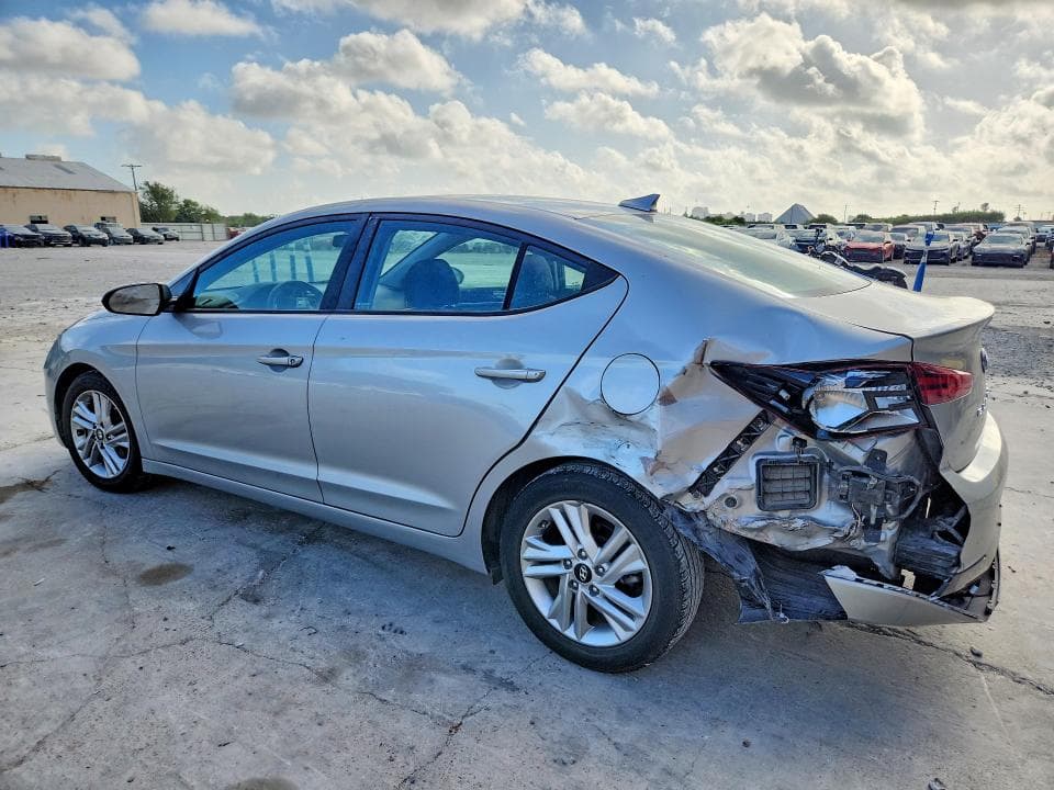 2020 HYUNDAI ELANTRA SEL 2
