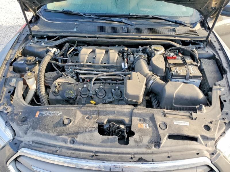 2019 FORD TAURUS SEL 11