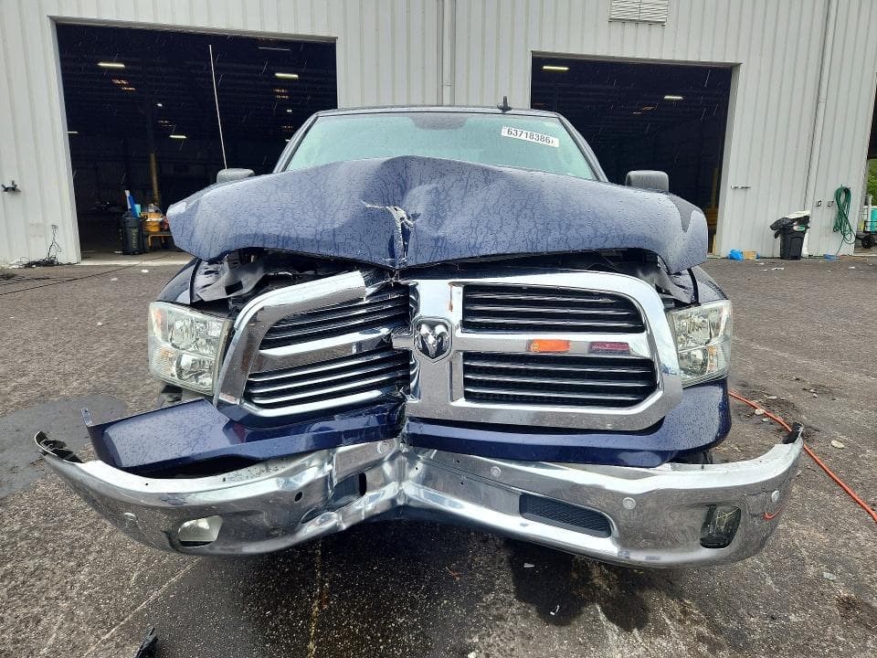 2018 RAM 1500 SLT 5