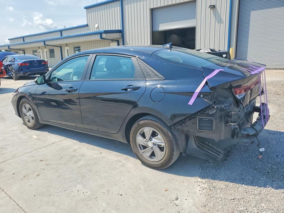 2024 HYUNDAI ELANTRA SE 2