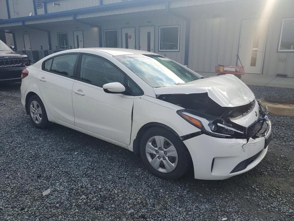 2018 KIA FORTE LX 4