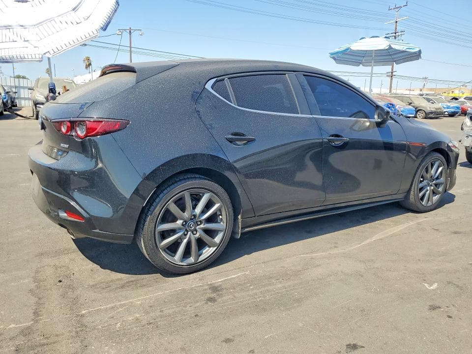 2021 MAZDA 3 SELECT 3