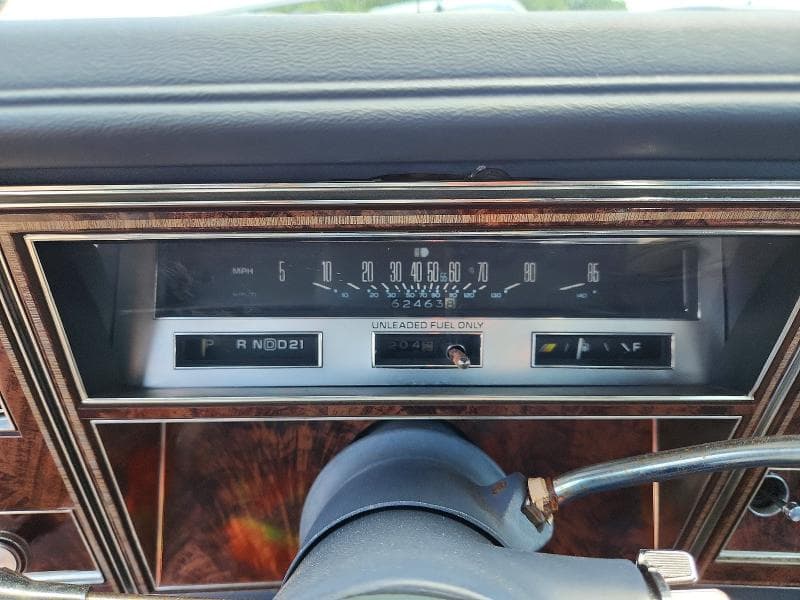 1984 OLDSMOBILE DELTA 88 ROYALE BROUGHAM LS 9