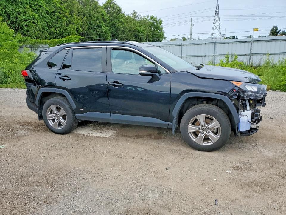 2023 TOYOTA RAV4 LE 4